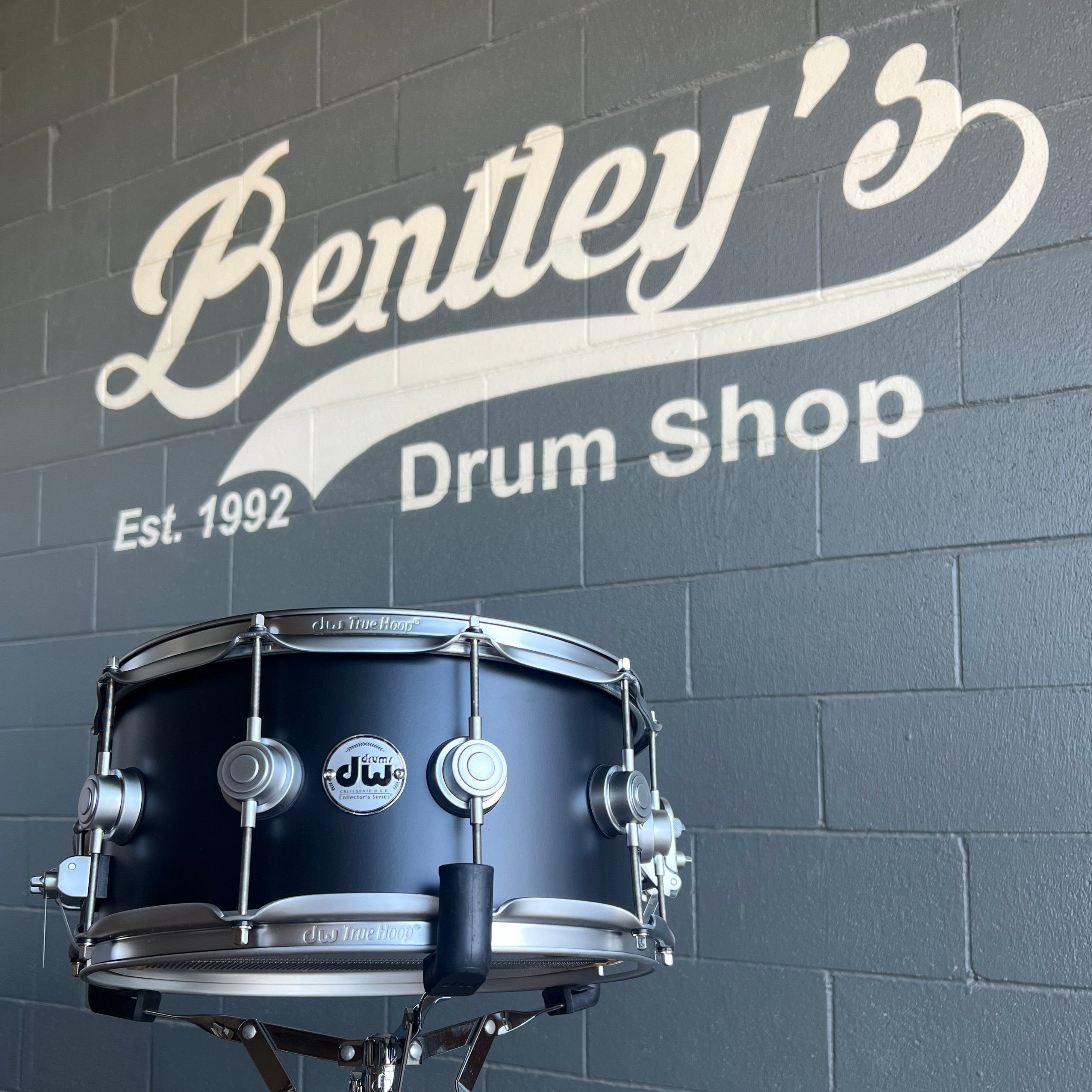 DW Collector's Series 6.5x14" Maple/Mahogany Snare Drum in Ultra Dark Ebony Satin Oil w/ Satin Chrome Hardware